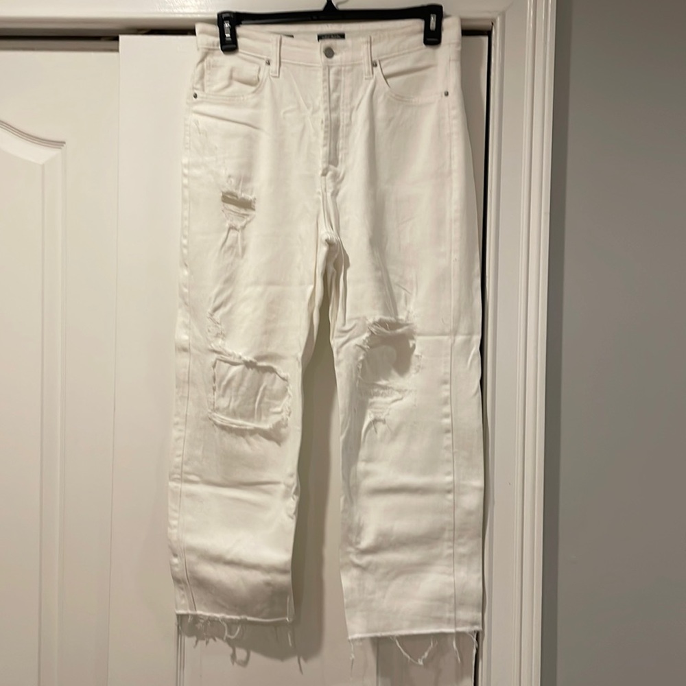 White, Distressed Jeans